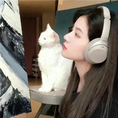 灰色的果实
